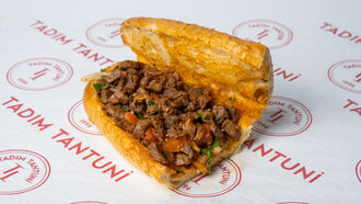 Çeyrek Ekmek Arası Et Tantuni görseli