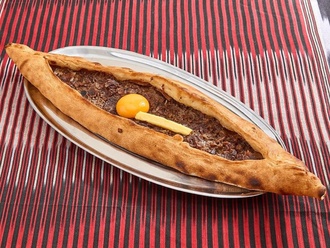 Kıymalı Yumurtalı Pide (Açık) görseli
