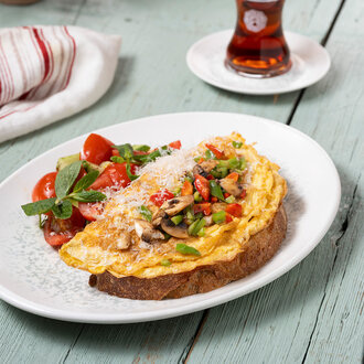 Sebzeli Omlet görseli