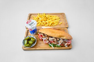 Ekmek Arası Izgara Tavuk Menü görseli