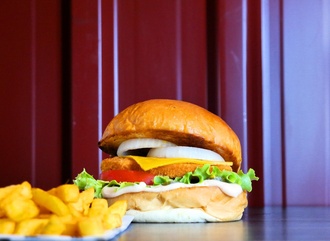 Chicken Cheese Burger görseli