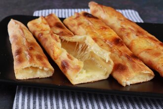 Kaşarlı Pide (Kapalı) görseli