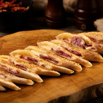 Pastırmalı Pide (Kapalı) görseli