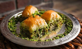 Fıstıklı Baklava (1kg.) görseli