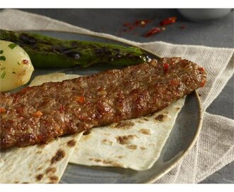 Acısız Adana Kebap görseli