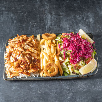 Pilav Üstü Tavuk Döner görseli