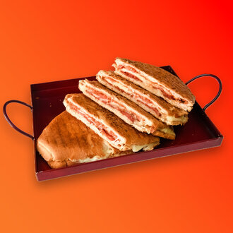 Yumurtalı Kaşarlı Tost görseli