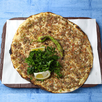 Özel Lahmacun görseli