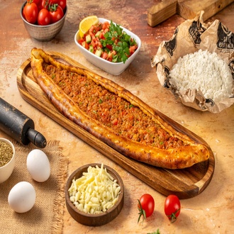 Kıymalı Kaşarlı Pide görseli