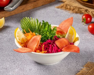Mevsim Salata görseli