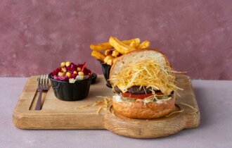 Motto Queen Burger görseli