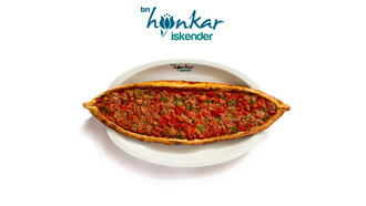 Kuşbaşılı Kaşarlı Pide görseli