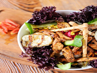 Tavuklu Salata görseli