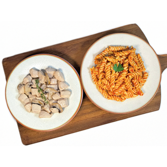 Kremalı Soya Soslu Tavuk & Fusilli Napolitan Makarna görseli