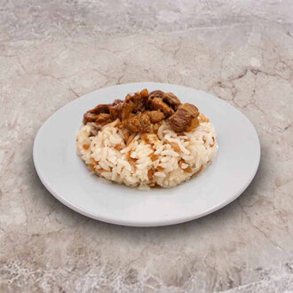 Pilav Üstü Tas Kebabı görseli