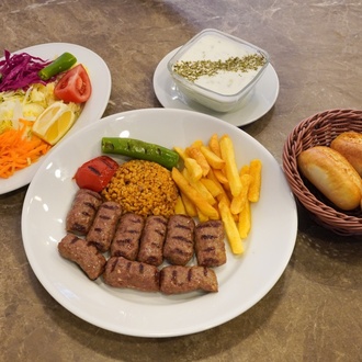 Karaağaç Köfte Menü görseli