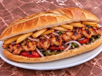 Ekmek Arası Soslu Tavuk Şiş görseli