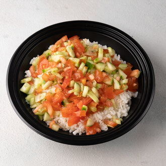 Pilav Üstü Çoban Salata görseli