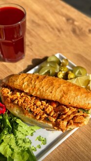 Ekmek Arası Tavuk Tantuni görseli