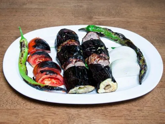 Patlıcanlı Kebap görseli