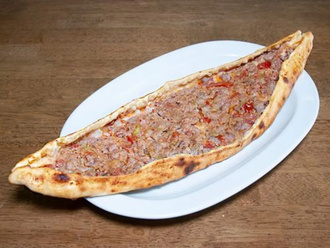 Kuşbaşılı Pide görseli