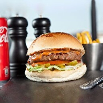 Klasik Burger Menü 2 görseli