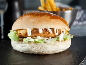 Cheese Chicken Burger (70 g) görseli