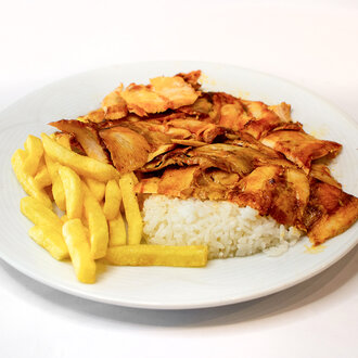 Pilav Üstü Tavuk Döner görseli