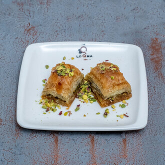 Fıstıklı Özel Kare Baklava (2 Dilim) görseli