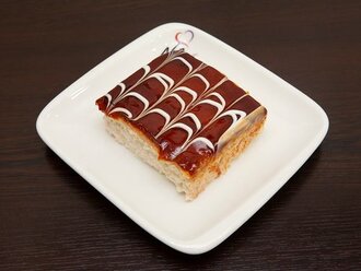Karamelli Trileçe (Dilim) görseli