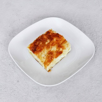 Tereyağlı Kaşarlı Su Böreği görseli