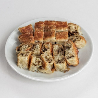 Kıymalı Börek (1,5 Porsiyon) görseli