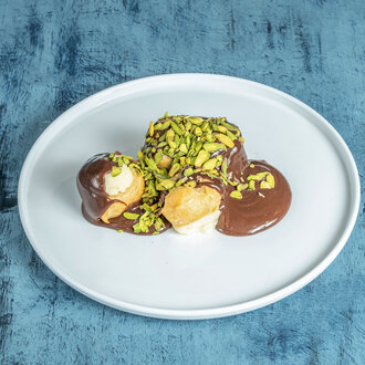 Fıstıklı Profiterol (1 kg) görseli