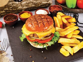 Tavuk Cheeseburger görseli