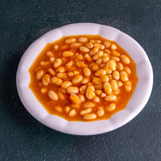 Güveçte Kuru Fasulye görseli