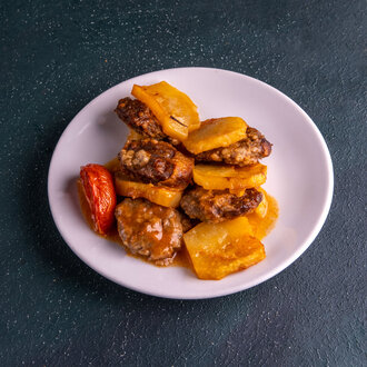 İzmir Köfte görseli