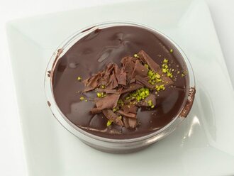 Fıstıklı Profiterol Porsiyon görseli