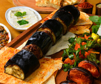 Patlıcanlı Kebap görseli