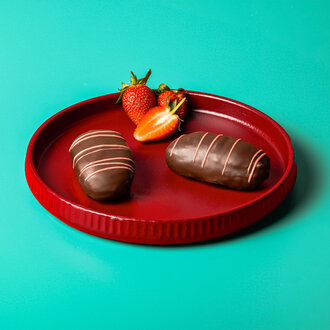 Çilekli Ekler (55-65 Gr.) görseli