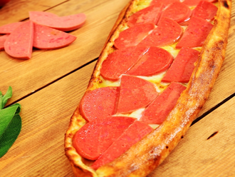 Salamlı Pide görseli