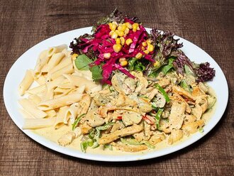 Köri Soslu Tavuk görseli