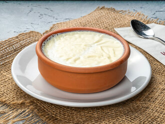 Güveçte Yoğurt görseli