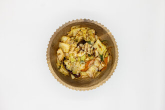 Acılı Lahana Salatası görseli