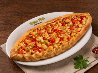 Tavuklu Pide görseli