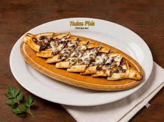 Kavurmalı Kaşarlı Pide görseli