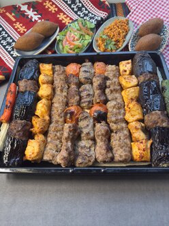 Tepsi Kebap (4-6 Kişilik) görseli