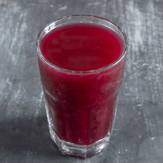 Taze Sıkma Pancar Suyu (25 Cl.) görseli