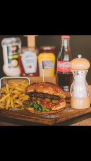 Red Hot Burger (130 Gr.) görseli