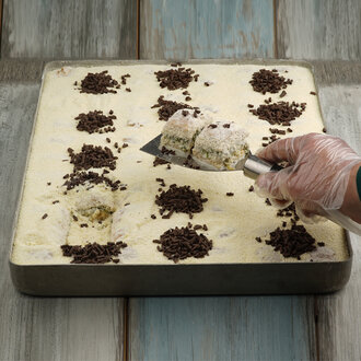 Beyaz Çikolatalı Soğuk Baklava (1Kg.) görseli