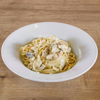 Beef Fettuccine Alfredo görseli
